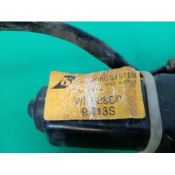 Recambio de elevalunas trasero izquierdo para kia sportage 2.0 turbodiesel cat referencia OEM IAM FUNDA WH528D0 