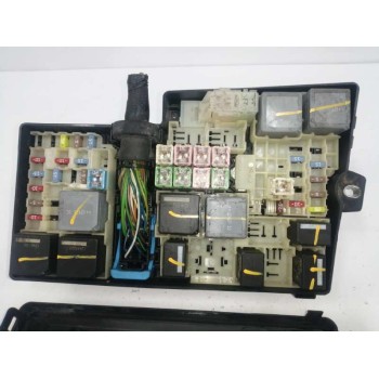 Recambio de caja reles / fusibles para ford focus iii 1.0 ecoboost referencia OEM IAM AV6T14A067AC  