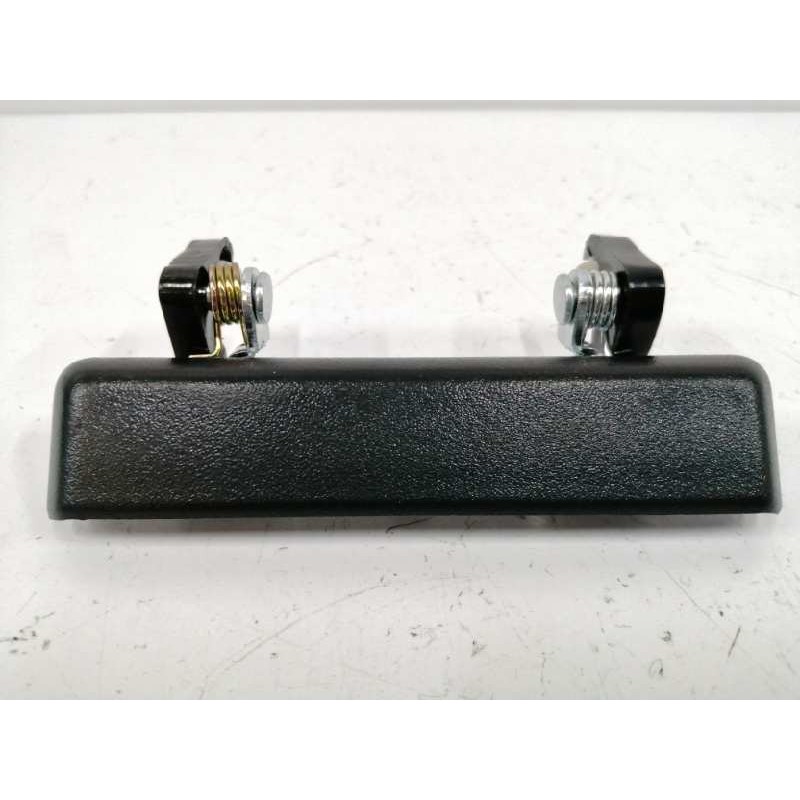 Recambio de maneta exterior delantera izquierda para suzuki samurai (sj) hardtop referencia OEM IAM 8282083000  