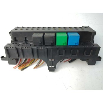 Recambio de caja reles / fusibles para mercedes-benz clase b (w245) 170 (245.232) referencia OEM IAM A1695450001  