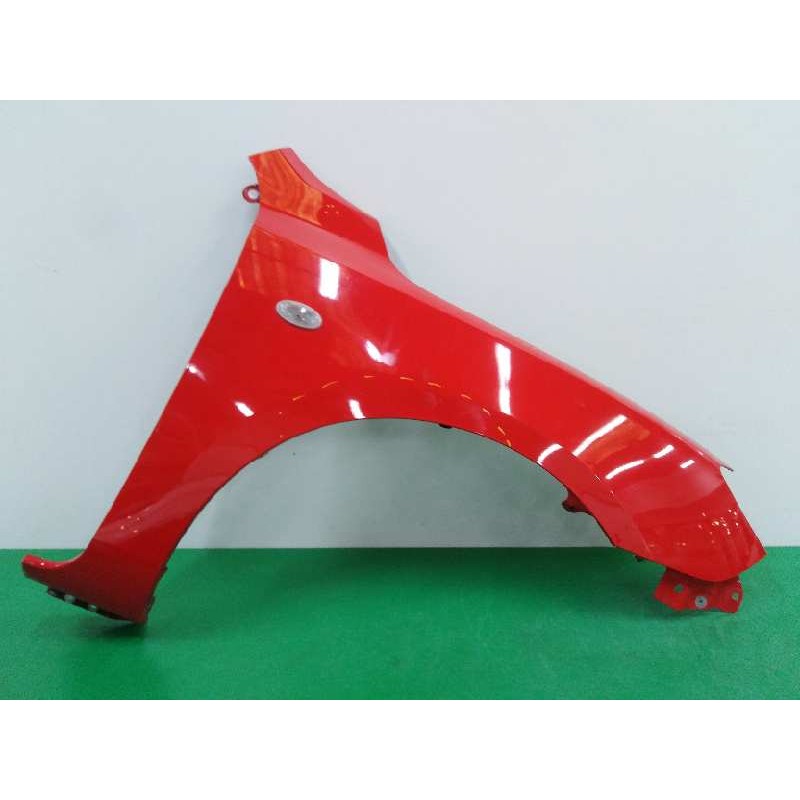 Recambio de aleta delantera derecha para mazda 3 berlina (bk) 1.6 cd diesel cat referencia OEM IAM   
