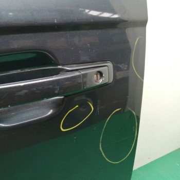 Recambio de puerta delantera izquierda para ssangyong rodius 2.7 turbodiesel cat referencia OEM IAM 6200321202 OBSERVAR FOTOS 