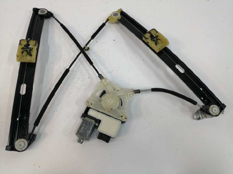 Recambio de elevalunas delantero derecho para volkswagen polo 1.0 tsi referencia OEM IAM 2G4837462B 2Q1959882 Recambio de elevalunas delantero derecho para volkswagen polo 1.0 tsi referencia OEM IAM 2G4837462B 2Q1959882