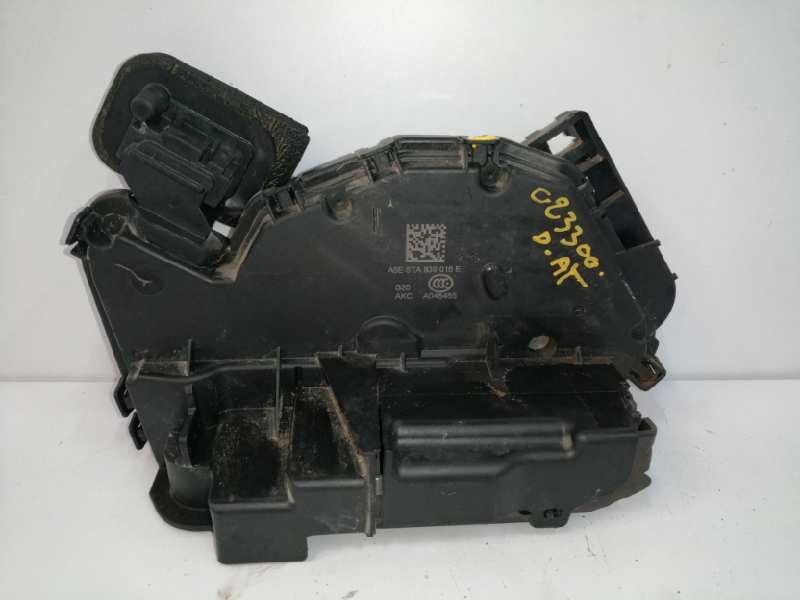 Recambio de cerradura puerta trasera derecha para volkswagen polo 1.0 tsi referencia OEM IAM 5TA839016E Recambio de cerradura puerta trasera derecha para volkswagen polo 1.0 tsi referencia OEM IAM 5TA839016E