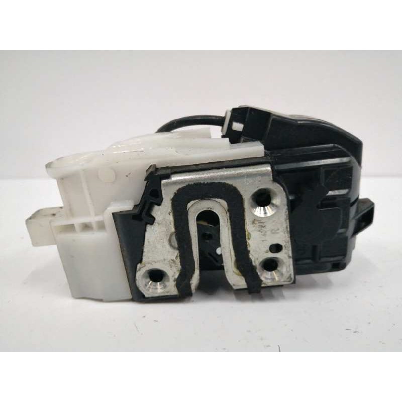 Recambio de cerradura puerta trasera derecha para kia cee´d 1.6 crdi cat referencia OEM IAM 814201H000  