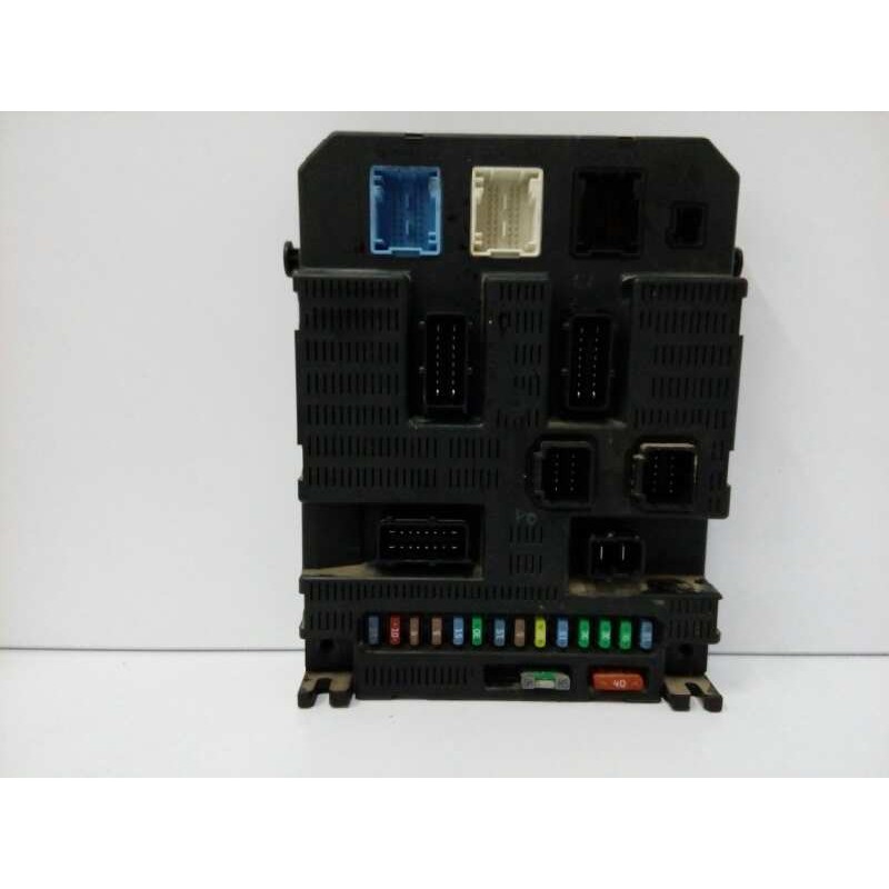 Recambio de caja reles / fusibles para citroën c3 1.4 hdi referencia OEM IAM 9659285380  