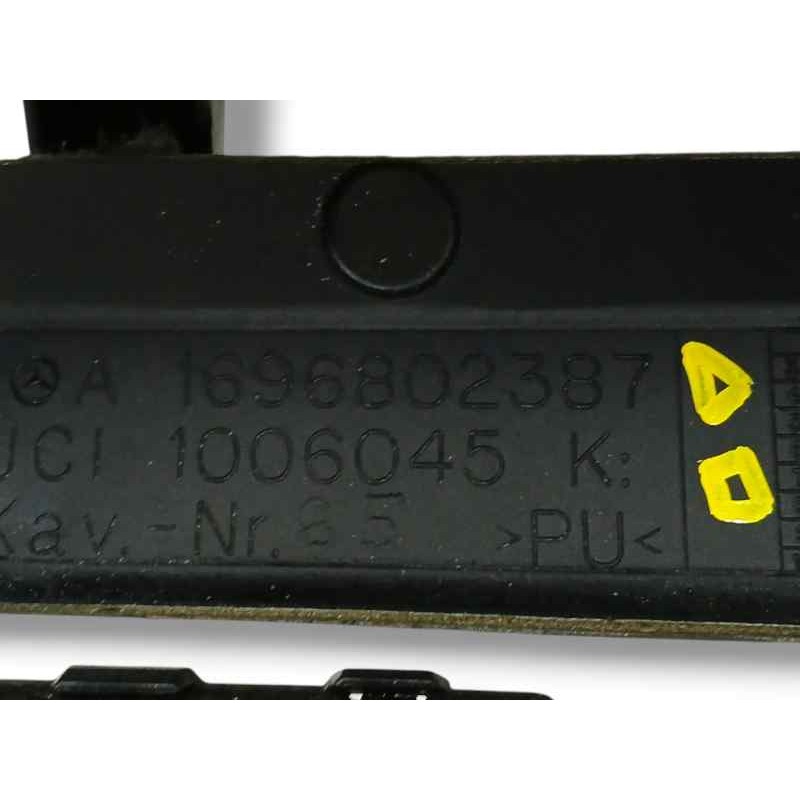 SALPICADERO 2793100097 1698600005