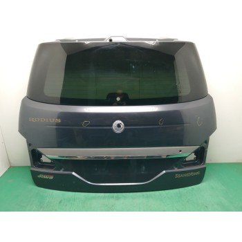 Recambio de porton trasero para ssangyong rodius 2.7 turbodiesel cat referencia OEM IAM  OBSERVAR FOTOS 