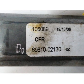 Recambio de elevalunas delantero derecho para toyota corolla (e12) 1.4 turbodiesel cat referencia OEM IAM TIJERA 6981002130 