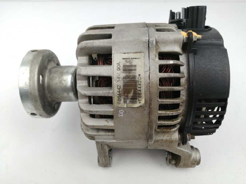 Recambio de alternador para ford focus berlina (cak) 1.8 tddi turbodiesel cat referencia OEM IAM F864442 90A 