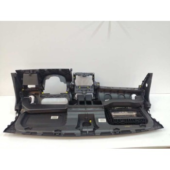 Recambio de salpicadero para opel meriva b 1.6 cdti dpf referencia OEM IAM 13315250  