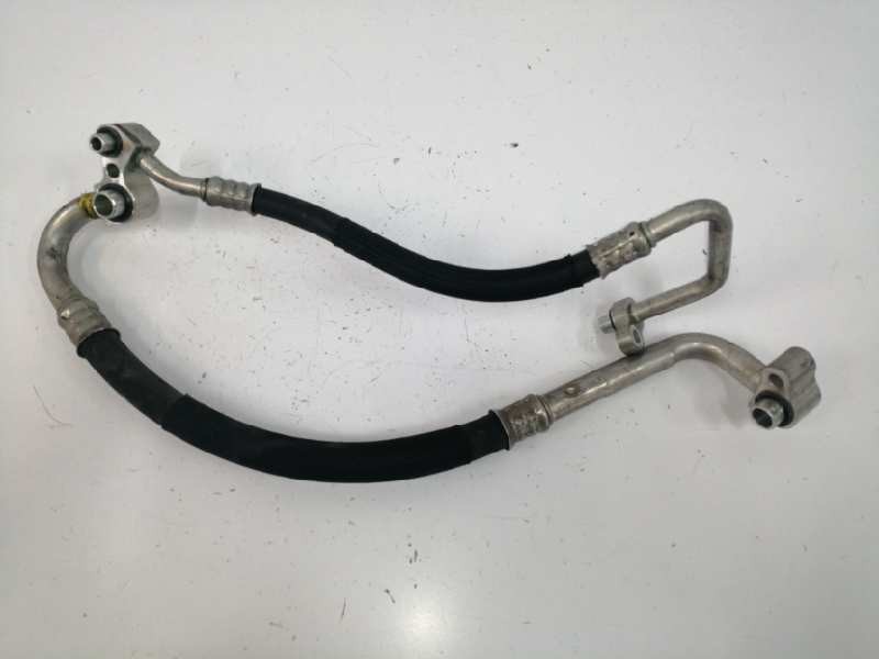 Recambio de tubos aire acondicionado para opel meriva b 1.6 cdti dpf referencia OEM IAM 13364552  