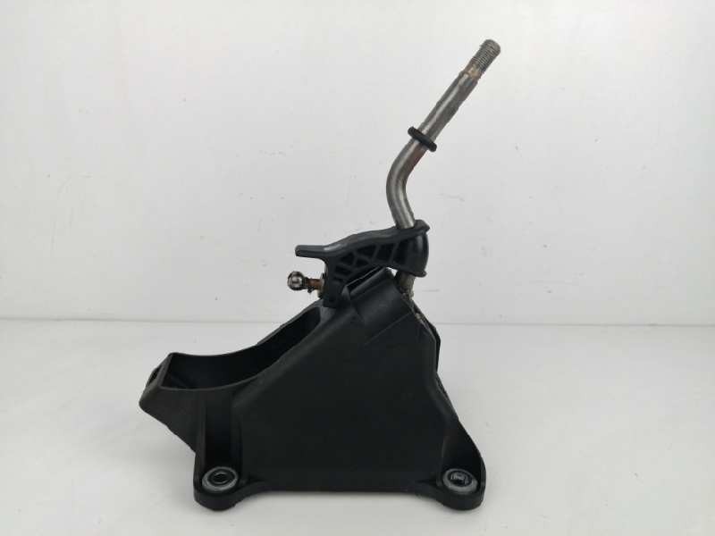 Recambio de palanca cambio para toyota corolla verso (r1) 2.2 turbodiesel cat referencia OEM IAM 335300F010  