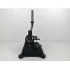 Recambio de palanca cambio para toyota corolla verso (r1) 2.2 turbodiesel cat referencia OEM IAM 335300F010  