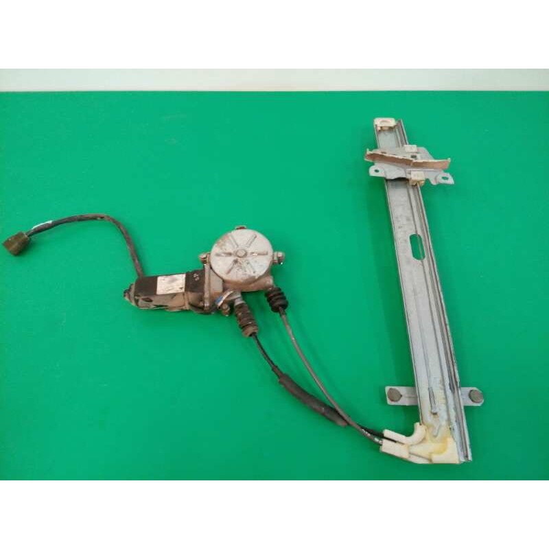 Recambio de elevalunas trasero derecho para kia sportage 2.0 turbodiesel cat referencia OEM IAM FUNDA  