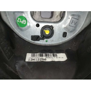 Recambio de volante para opel meriva b 1.6 cdti dpf referencia OEM IAM 13412200 13251692 