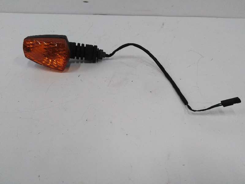 Recambio de intermitente para yamaha bt 1100 bulldog bt 1100 bulldog referencia OEM IAM   