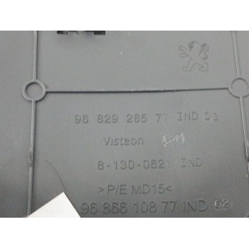 Recambio de apoyabrazos central para peugeot 3008 i monospace (0u_) 1.6 thp referencia OEM IAM 9682928577  