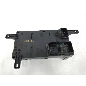 Recambio de caja reles / fusibles para kia carnival 2.9 crdi cat referencia OEM IAM 919584D080  