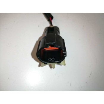 Recambio de cerradura puerta trasera izquierda para kia carnival 2.9 crdi cat referencia OEM IAM   