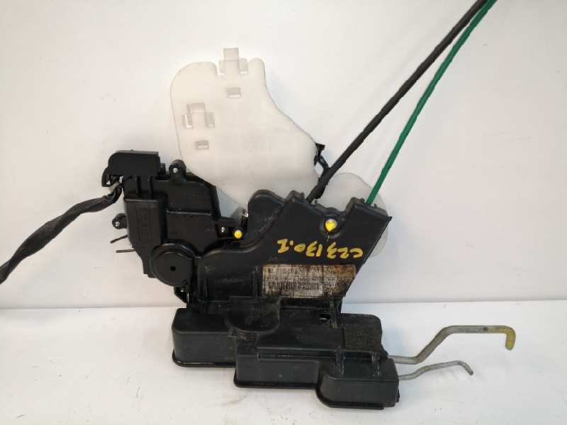 Recambio de cerradura puerta delantera izquierda para kia carnival 2.9 crdi cat referencia OEM IAM 813104D050  