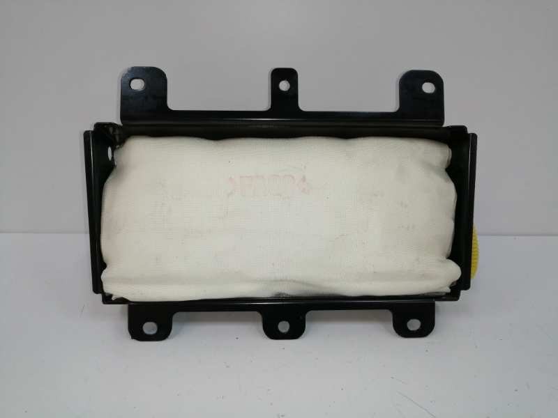 Recambio de airbag delantero derecho para kia carnival 2.9 crdi cat referencia OEM IAM 845304D000 4D84591010 Recambio de airbag delantero derecho para kia carnival 2.9 crdi cat referencia OEM IAM 845304D000 4D84591010