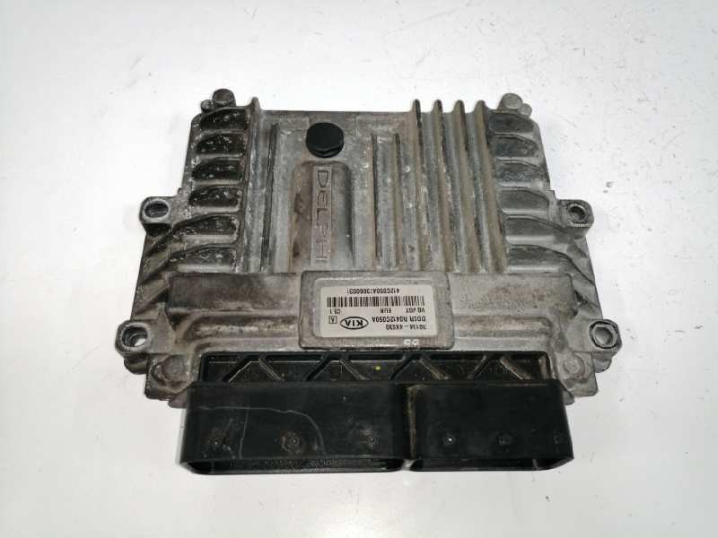 Recambio de centralita motor uce para kia carnival 2.9 crdi cat referencia OEM IAM 391044X930  