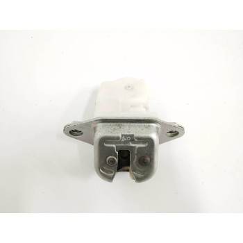 CERRADURA MALETERO / PORTON 63032FG101 