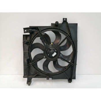 Recambio de electroventilador para kia carnival 2.9 crdi cat referencia OEM IAM 977304D  