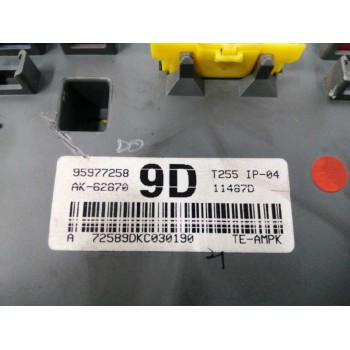Recambio de caja reles / fusibles para chevrolet aveo 1.2 cat referencia OEM IAM 95977258  