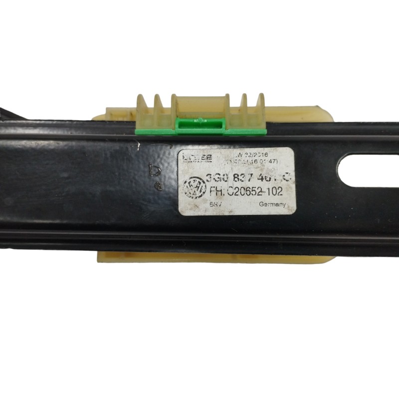 ELEVALUNAS DELANTERO IZQUIERDO 5Q4959801B
