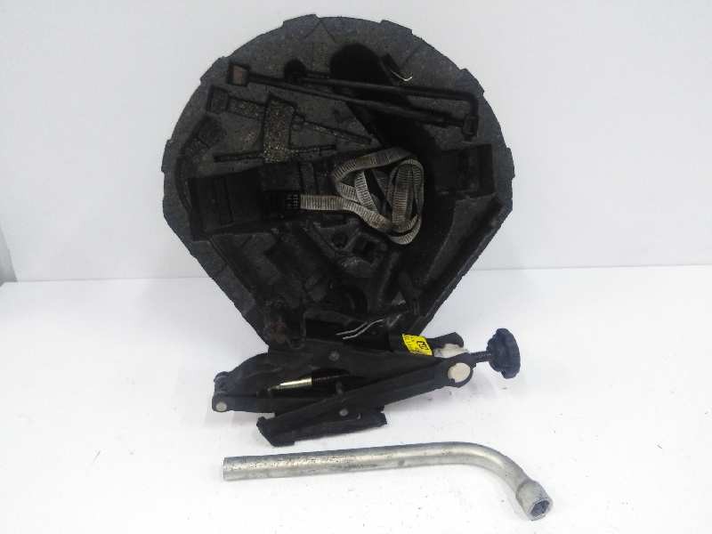 Recambio de gato para volkswagen new beetle (9c1/1c1) 2.0 referencia OEM IAM 1C0011031  