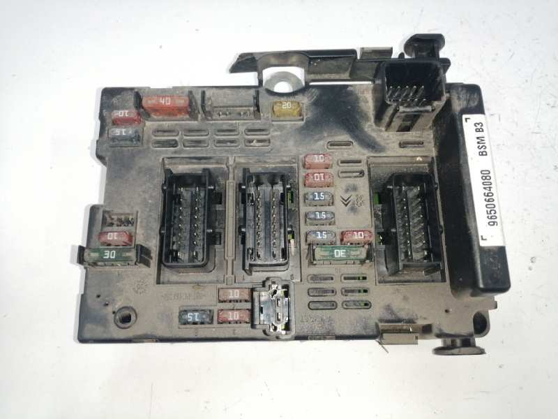 Recambio de caja reles / fusibles para peugeot 206 berlina 1.4 16v cat (kfu / et3j4) referencia OEM IAM 9650664080  