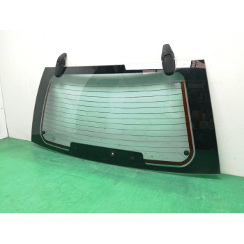 Recambio de luna trasera para kia sportage 2.0 turbodiesel cat referencia OEM IAM   