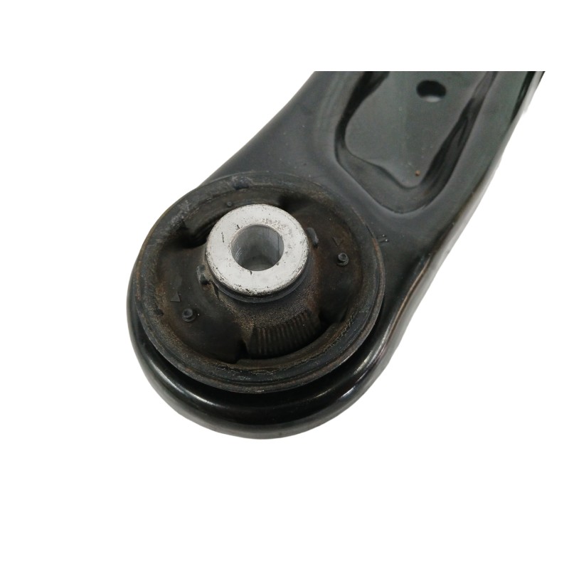 BRAZO SUSPENSION INFERIOR DELANTERO IZQUIERDO