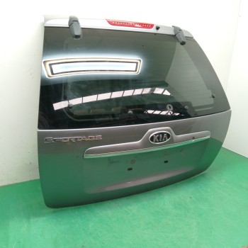 Recambio de porton trasero para kia sportage 2.0 crdi referencia OEM IAM  OBSERVAR FOTOS 