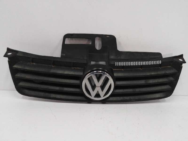 Recambio de rejilla delantera para volkswagen polo (9n1) 1.4 16v referencia OEM IAM 6Q0853651  