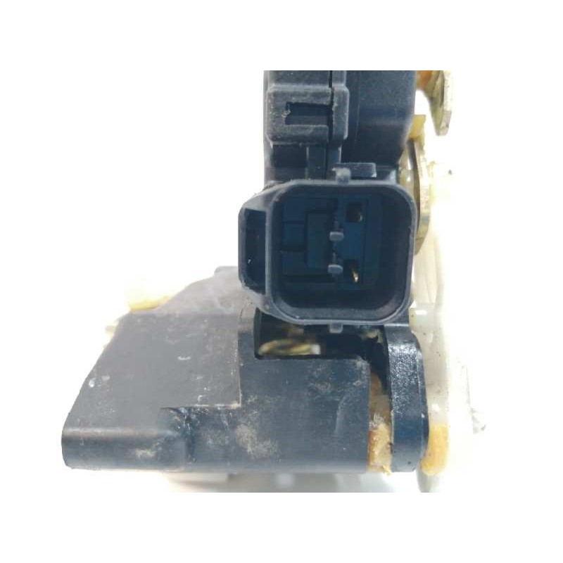 CERRADURA PUERTA TRASERA DERECHA