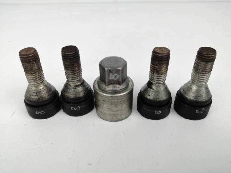 Recambio de juego tornillos de rueda para opel corsa d opc referencia OEM IAM DE SEGURIDAD Recambio de juego tornillos de rueda para opel corsa d opc referencia OEM IAM DE SEGURIDAD