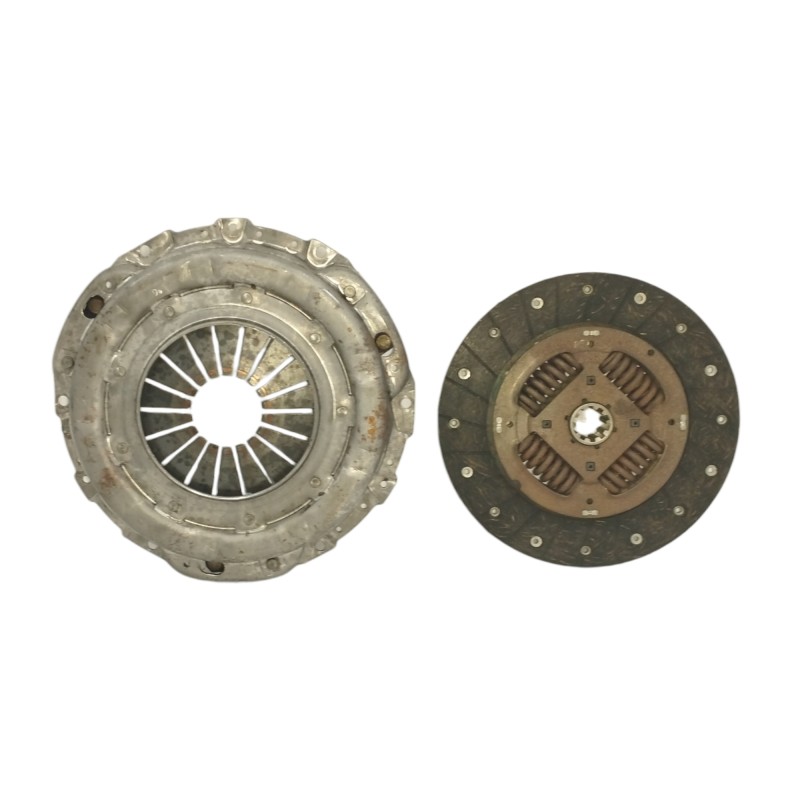 Recambio de kit embrague para nissan cabstar e 3.0 diesel referencia OEM IAM 699860  