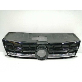 Recambio de rejilla delantera para volkswagen amarok comfortline doublecab 4motion referencia OEM IAM 2H6853651B  