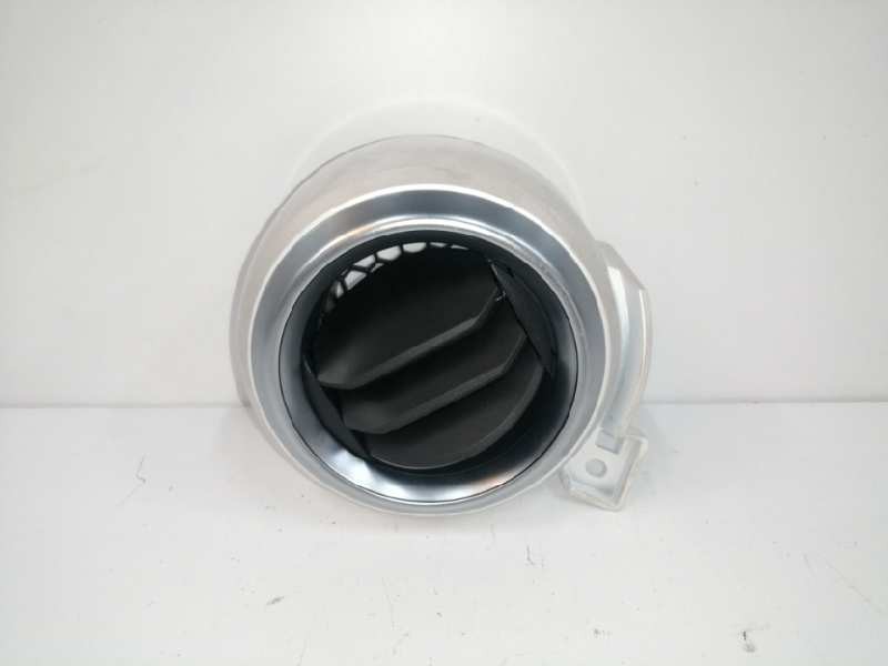 Recambio de rejilla aireadora para nissan micra v (k14) 1.0 12v cat referencia OEM IAM 687655FA0A DELANTERA DERECHA 