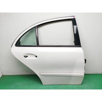 PUERTA TRASERA DERECHA 