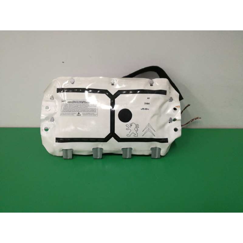 Recambio de airbag delantero derecho para peugeot 207 xs referencia OEM IAM 9650100380  