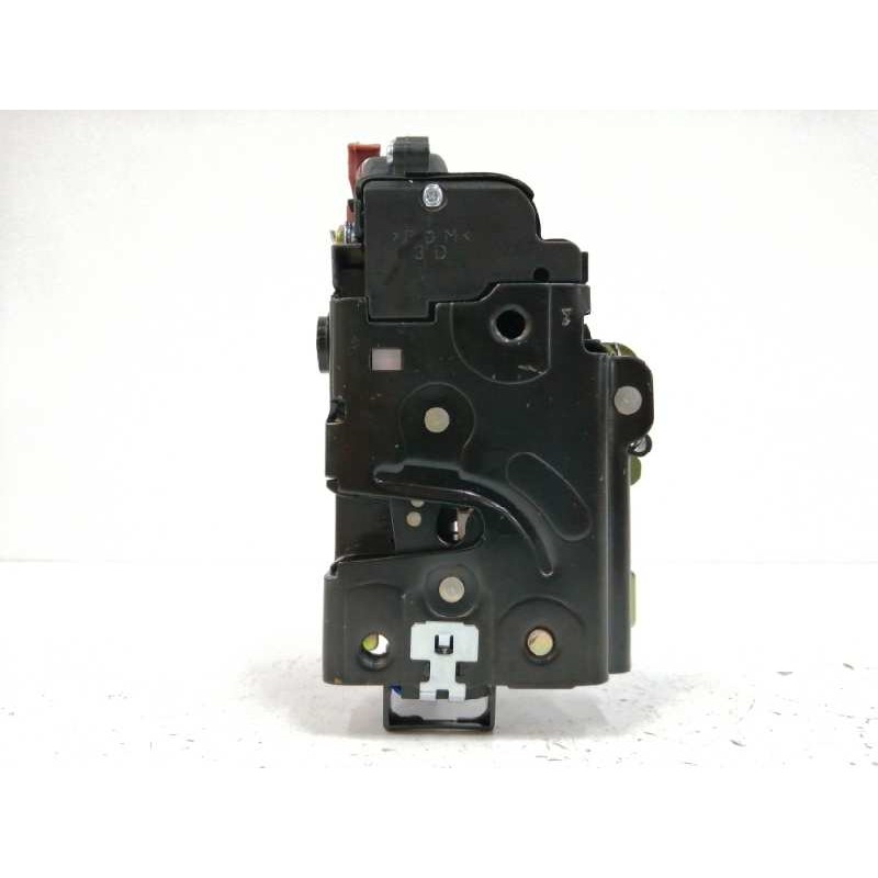 CERRADURA PUERTA TRASERA DERECHA