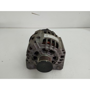 Recambio de alternador para renault trafic caja cerrada (ab 4.01) 1.9 diesel referencia OEM IAM 8200538816 2543339A SG12B096