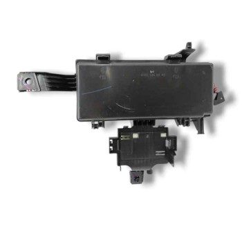 CAJA RELES / FUSIBLES A1665460143 