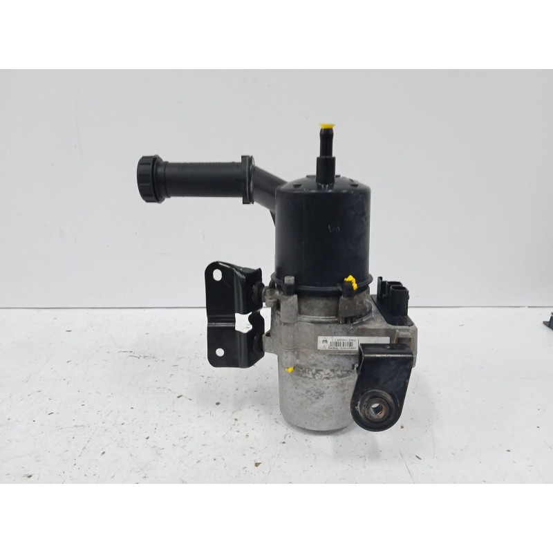 Recambio de bomba direccion para peugeot 3008 i monospace (0u_) 1.6 thp referencia OEM IAM 9675811080  