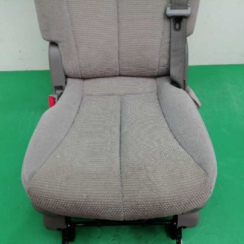 Recambio de asiento trasero medio para kia carnival 2.9 crdi cat referencia OEM IAM   