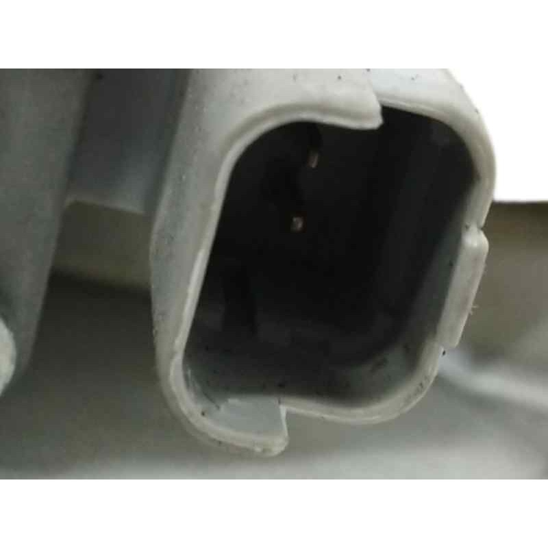 ELEVALUNAS DELANTERO DERECHO